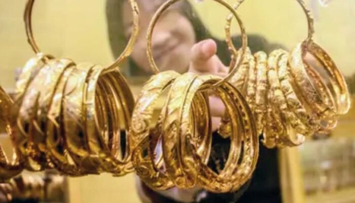 ‎Harga Emas Perhiasan Melonjak Tajam Di Tengah Ketidakpastian Global