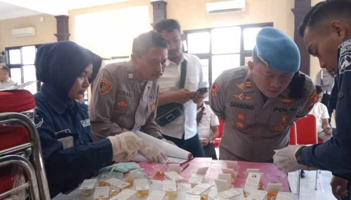 ‎Perkuat Disiplin Dan Integritas, Subbidprovos Polda Jatim Gelar Mitigasi Gaktibplin Di Polres Lamongan