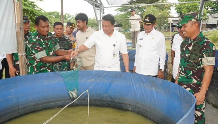 Membangun Negeri, Dandim Lamongan Dan Forkopimda Sambut Kunjungan KSP RI Di Desa Jotosanur