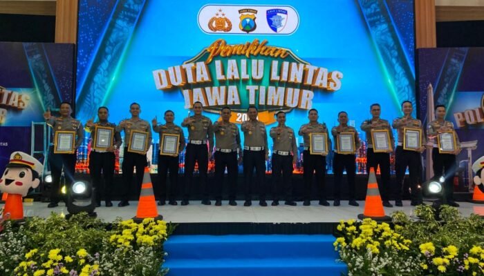 Satlantas Polres Lamongan Raih Dua Penghargaan Bergengsi Di Ajang Duta Lalu Lintas Jawa Timur 2025