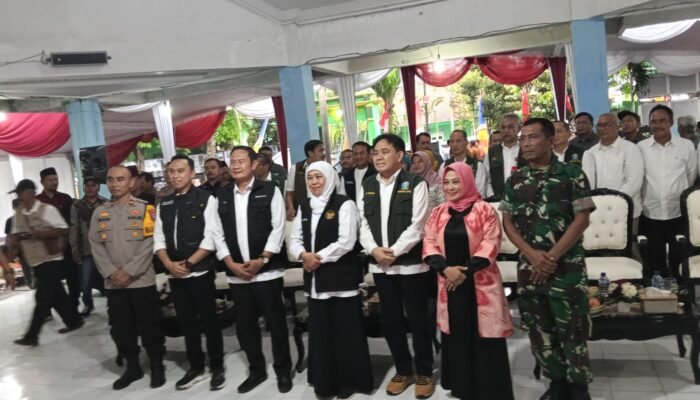 Jalan Baru, Harapan Baru Gubernur Jatim Resmikan Rehabilitasi Poros Miru–Jugo, Kasdim Lamongan Dampingi Di Lapangan