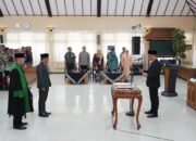 Bupati Bojonegoro Lantik Sekda Baru, Tegaskan ASN Harus Kompak dan Harmonis
