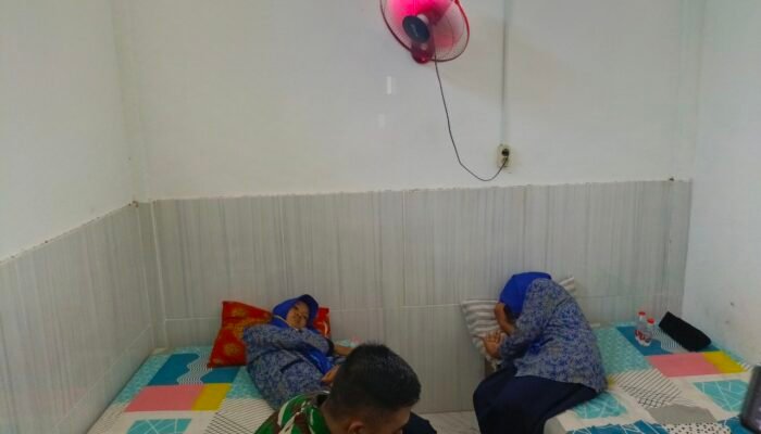 Program Makan Bergizi Gratis Bojonegoro Kembali Makan Korban, Siswa MTs Plus Nabawi Kedungadem Tumbang