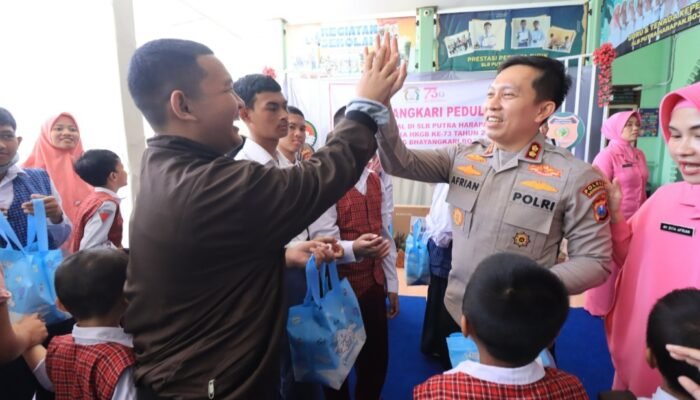 Sambut HKGB ke -73, Bhayangkari Bojonegoro Gelar Bakti Sosial di SLB putra Harapan