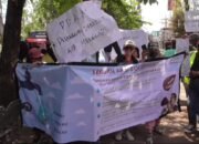 Janji Tingal Janji, Warga Alana Regency Kepung PDAM Tuntut Air Bersih