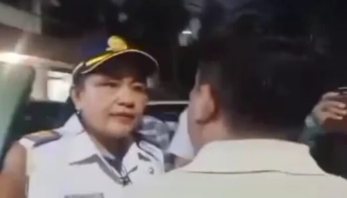 Parkir Liar di Grand City Picu Cekcok, Petugas Dishub Surabaya Disorot karena Ucapannya