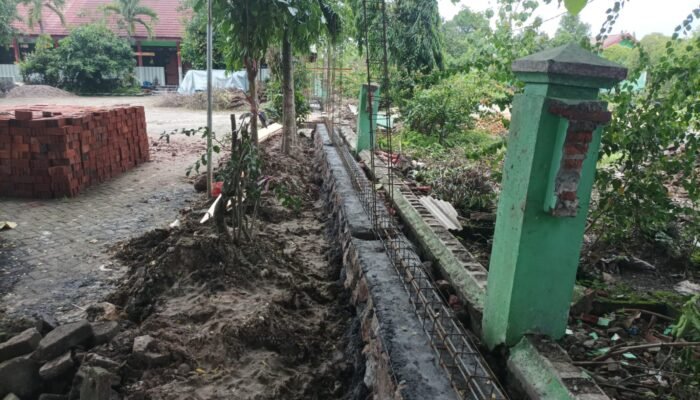 Proyek Pagar Sekolah SDN Pejambon Diduga Langar Keterbukaan Informasi Publik, Konsultan Pangawas Dipertanyakan