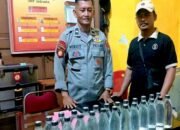 25 Botol Arak Bali Gagal Masuk Lamongan, Polisi Babat Bertindak Cepat