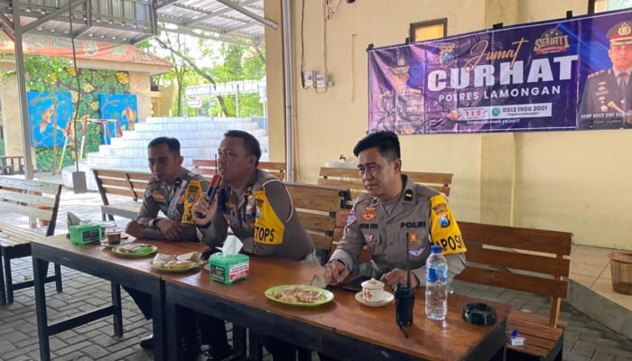 Satlantas Lamongan Gelar Jumat Curhat Dukung Ops Zebra Semeru 2025