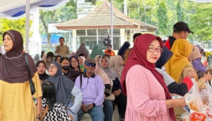 Gerakan Pangan Murah di Bojonegoro: Harga Diobral, Warga Serbu