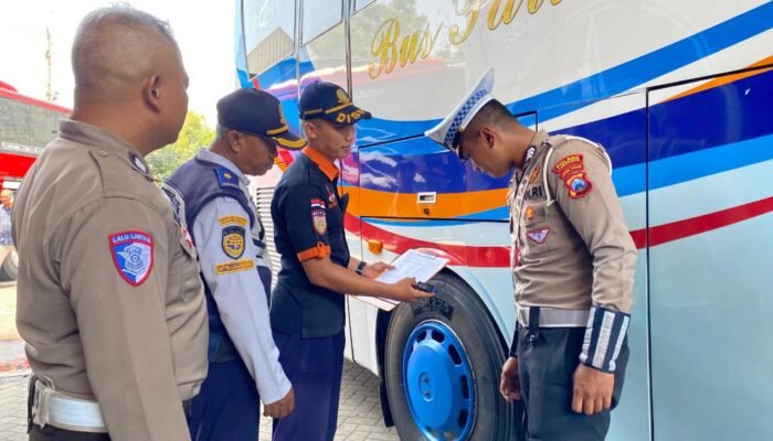 Jelang Nataru, Semua Bus di Lamongan Wajib Lolos Pemeriksaan Ketat