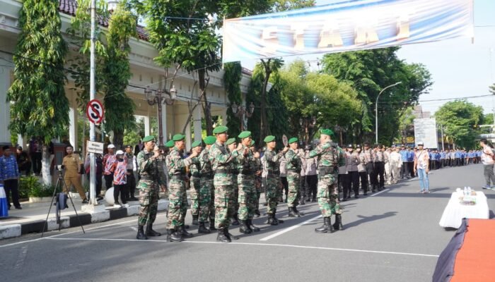Semarak HUT KORPRI, Kodim Lamongan Turut Meriahkan Lomba Gerak Jalan