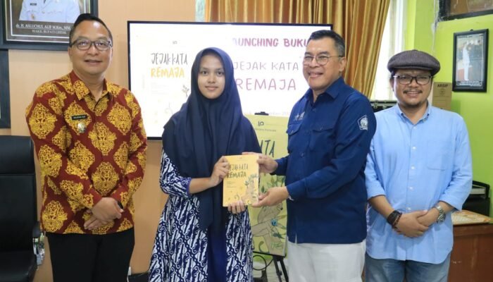 Wabup Gresik: Menulis Hari Ini, Menentukan Indonesia Esok