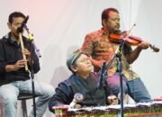 My Mother: Panggung Haru Perayaan Hari Ibu di Surabaya