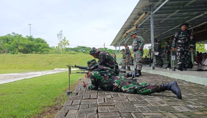 Latihan Menembak, Prajurit Kodim Lamongan Asah Ketangkasan