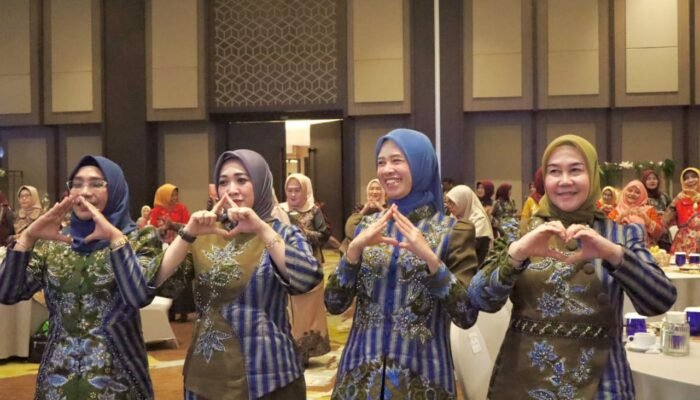 TP PKK, DWP, dan Perwosi Kumpul di Gresik: Ungkap Program dan Aksi Sosial 2025