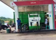 SPBU Singgahan Tuban Diduga Jadi Sarang Mafia Solar