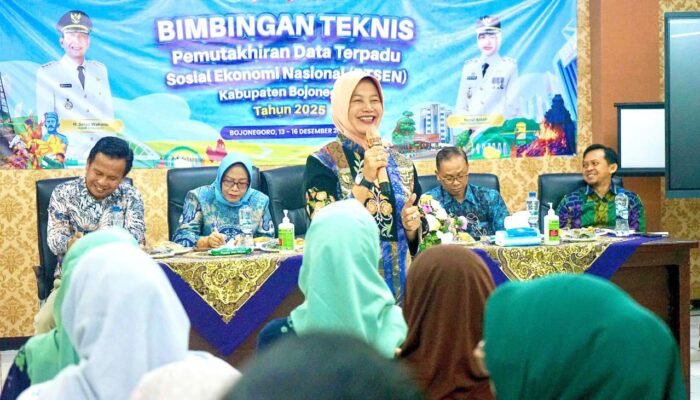 Bimtek DTSEN Digelar, Wabup Bojonegoro Tegaskan Data Akurat Kunci Tekan Kemiskinan