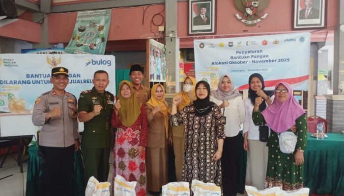 ‎Danramil Deket Dan Muspika Kawal Bantuan Pangan Di Sidorejo, Tepat Sasaran Dan Kondusif
