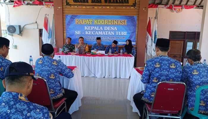 ‎Muspika Danramil Turi, Hadiri Rakor Kades Untuk Percepatan Pembangunan Swasembada Pangan