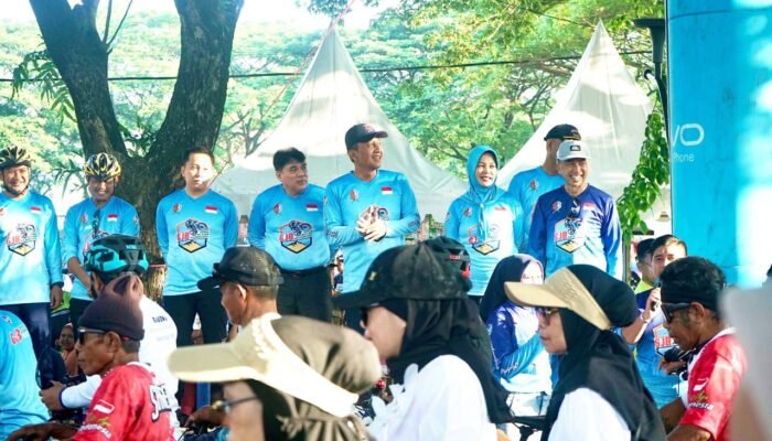 Bupati Lepas Ribuan Pesepeda, GJB Jadi Magnet Sport Tourism Bojonegoro