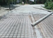 Warga Pertanyakan Pekerjaan Proyek Jalan Beton BKK Desa Prigi Kanor Diduga Tidak Sesuai Spesifikasi