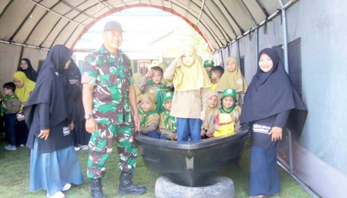 Suasana Ceria Warnai Kunjungan Siswa PAUD ke Kodim Lamongan