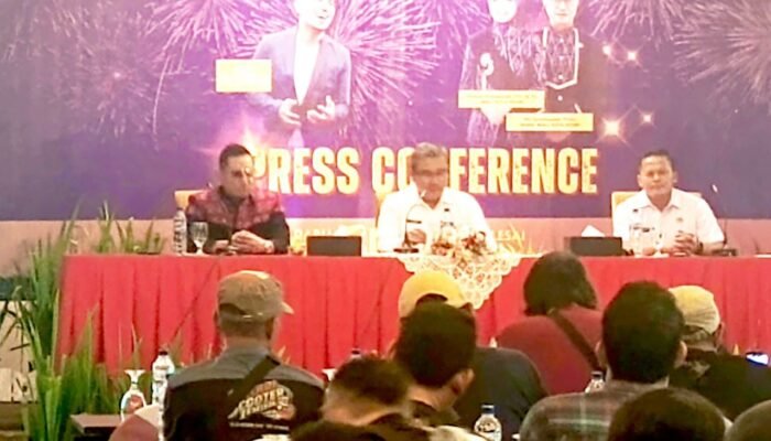 Kediri Bergemuruh, Rio Febrian Tampil di Peresmian Kawasan Jalan Stasiun