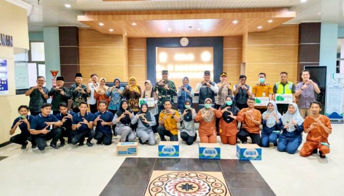 Detik-detik Tahun Baru 2026, Bupati Bojonegoro Cek Pos Pantau dan RSUD