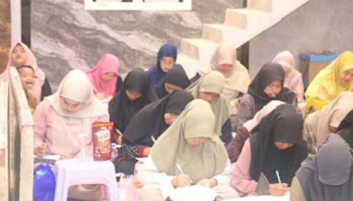 LDII Rungkut Surabaya Pilih Pengajian, Remaja Sambut Tahun Baru