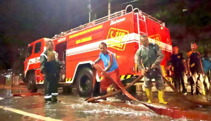Hujan Sore Picu Genangan, Pemkot Surabaya Gerak Cepat