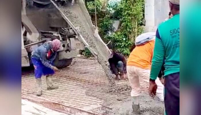 Belum Selesai, Proyek Jalan BKKD di Mori Bojonegoro Sudah Tuai Masalah