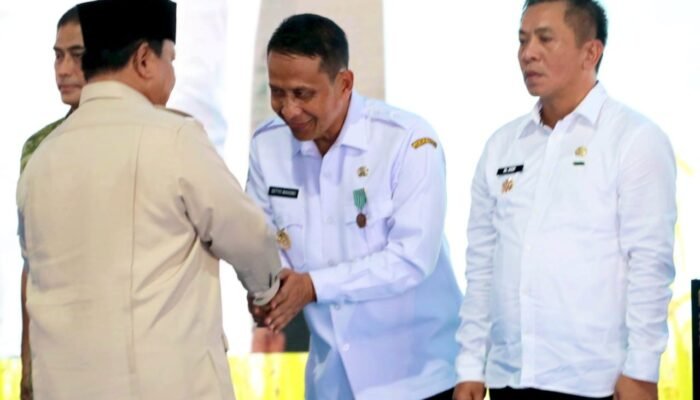 Panen Raya Nasional, Presiden Prabowo Anugerahi Bupati Bojonegoro Penghargaan Negara