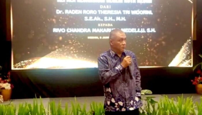 Tongkat Komando Kejari Kota Kediri Beralih, Ini Profil Kajari Baru