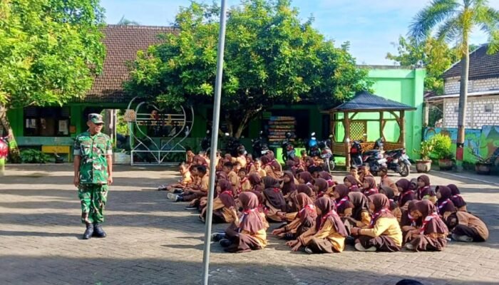 Ratusan Siswa SD di Lamongan Digembleng TNI, Disiplin Sejak Dini