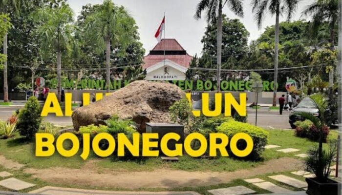Alun-alun Bojonegoro Akan Lebih Modern, PKL dan RTH Jadi Perhatian