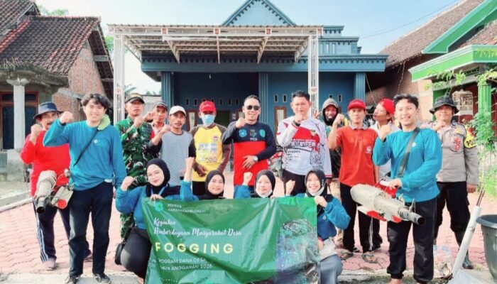 Masuk Puncak Musim Hujan, Desa di Lamongan Disisir Fogging TNI Polri