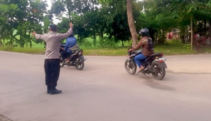 Pagi Lebih Aman, Polisi Hadir di Titik Rawan Trucuk Bojonegoro