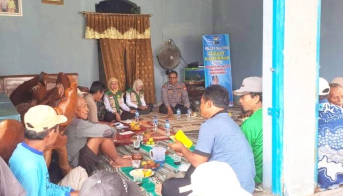 Polisi Kalitidu dan Warga Duduk Bersama, Bahas Kamtibmas di Mayanggeneng Bojonegoro