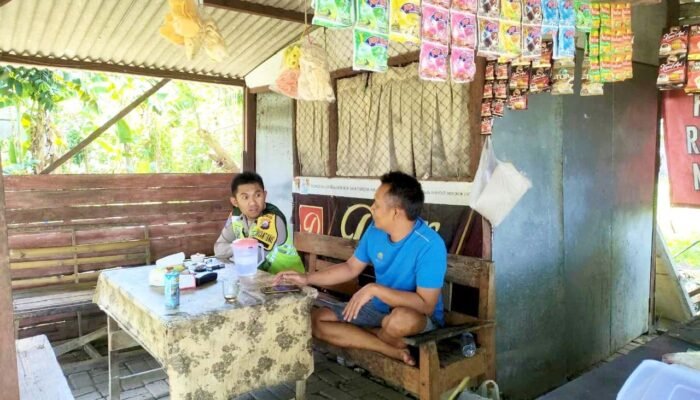 Polisi Menyapa Warga, Patroli Dialogis Kapas Bojonegoro Tuai Respon Positif