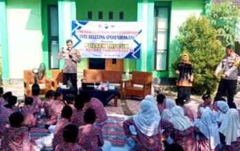 Siswa SD di Bojonegoro Diedukasi Polsek Trucuk Bahaya Bullying dan Narkoba