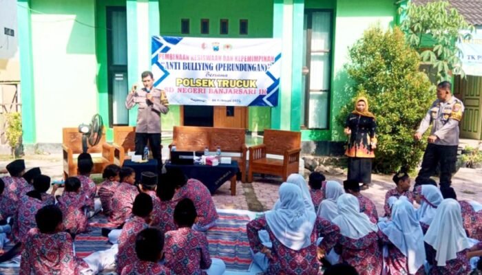 Siswa SD di Bojonegoro Diedukasi Polsek Trucuk Bahaya Bullying dan Narkoba