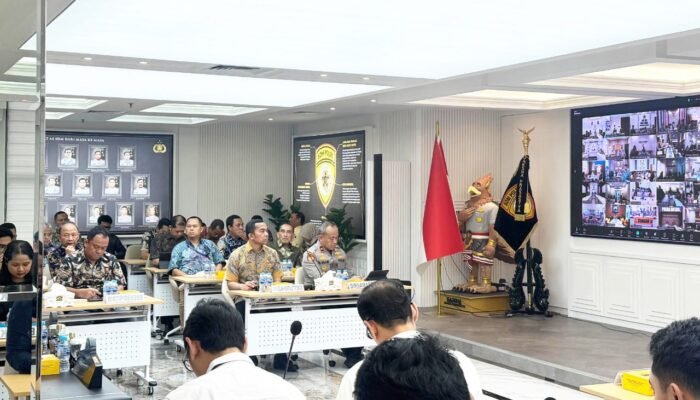 Polri Gerak Cepat Bantu Petani Jagung Bojonegoro, Modal KUR hingga Harga Dijamin Bulog