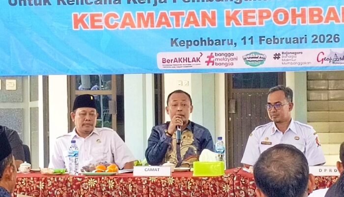 Ketua DPRD Bojonegoro: Infrastruktur Harus Berdampak Luas, Bukan Sekedar Batas Desa