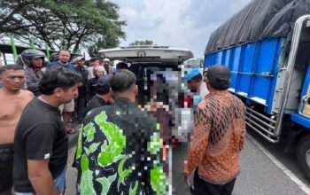 Motor Masuk Kolong Truk, Kecelakaan Maut di Babat Lamongan