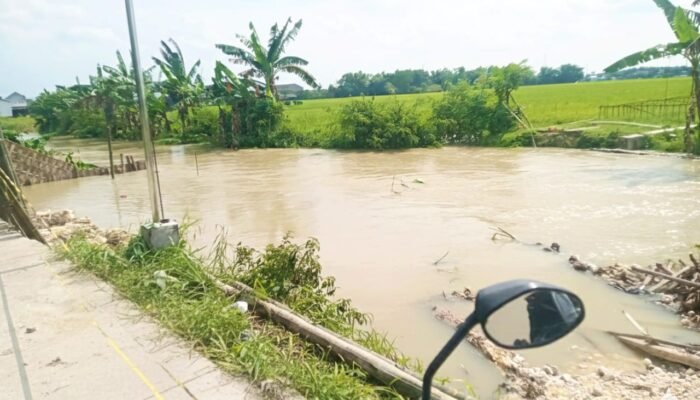 Proyek Jembatan Sroyo Bojonegoro Terkendala Banjir, Ini Penjelasannya