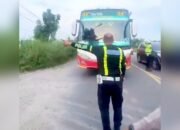 Bawa 61 Penumpang, Sopir Bus di Jombang Diduga Mabuk Saat Mengemudi