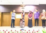 Pemkab Bojonegoro Sabet Penghargaan Bergengsi dari Ombudsman Jatim