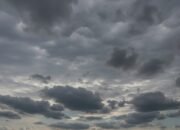 BMKG Prediksi Hujan Siang Hari di Bojonegoro, Debit Bengawan Solo Naik