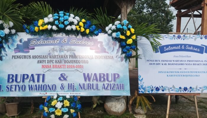 Wujud Sinergitas, Bupati Setyo Wahono Kirim Karangan Bunga di Pelantikan Pengurus AWPI Bojonegoro